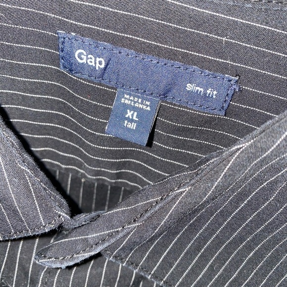 Gap Button Up Dress Shirt Black w/ Pinstripes - Picture 3 of 3
